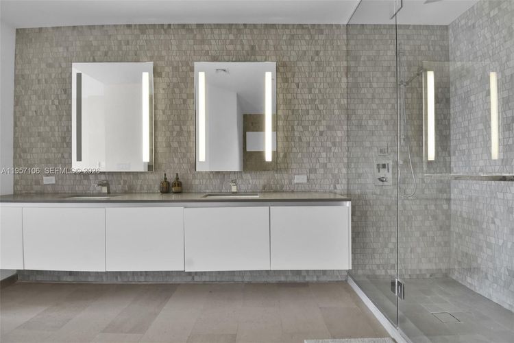 Rise Brickell City Centre #3503 image #19