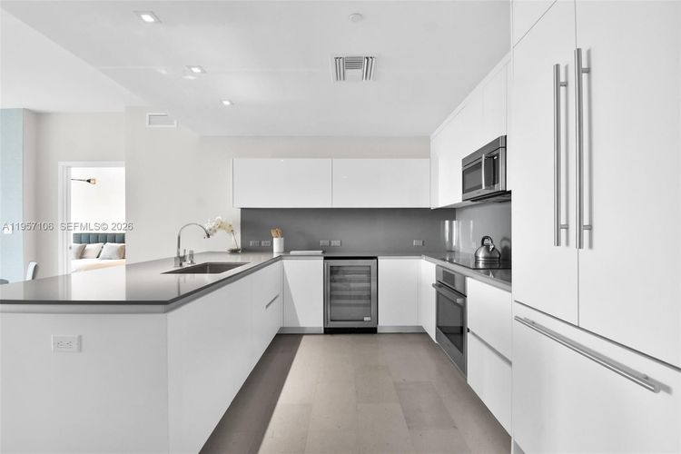 Rise Brickell City Centre #3503 image #32