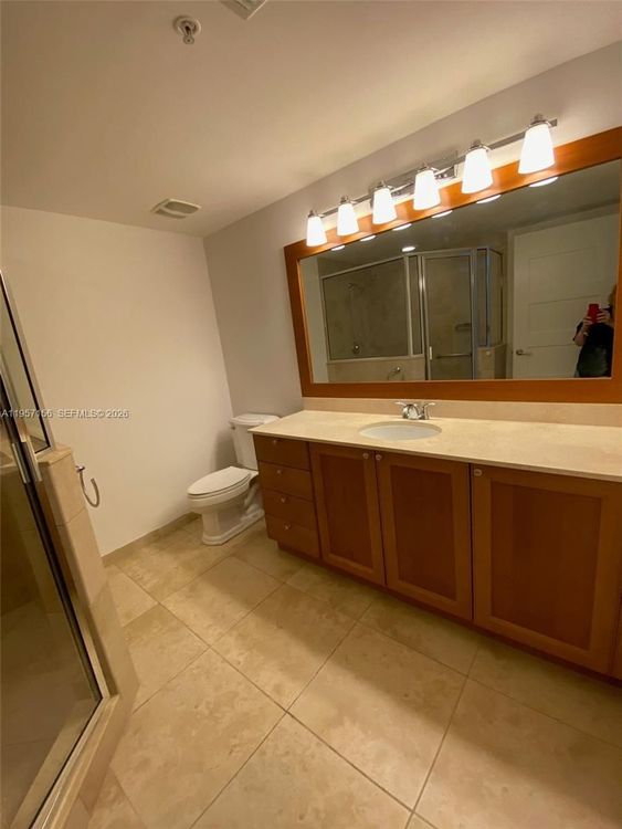 55 Merrick #552 image #28