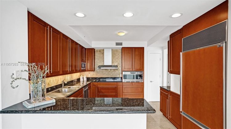 Hamptons South #1808 image #21