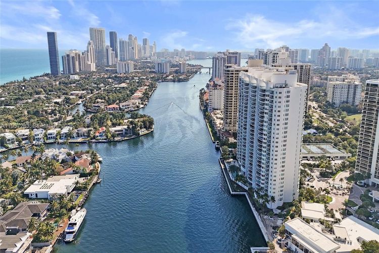 Hamptons South #1808 image #69