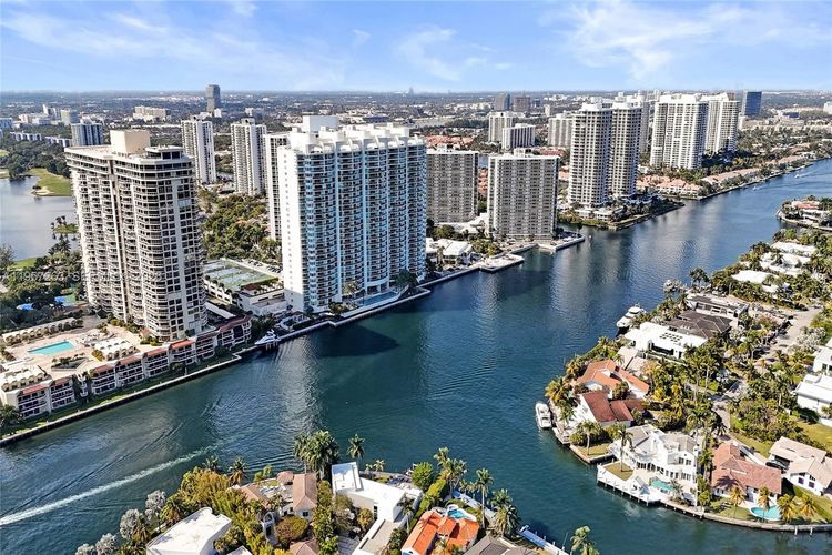 Hamptons South #1808 image #75