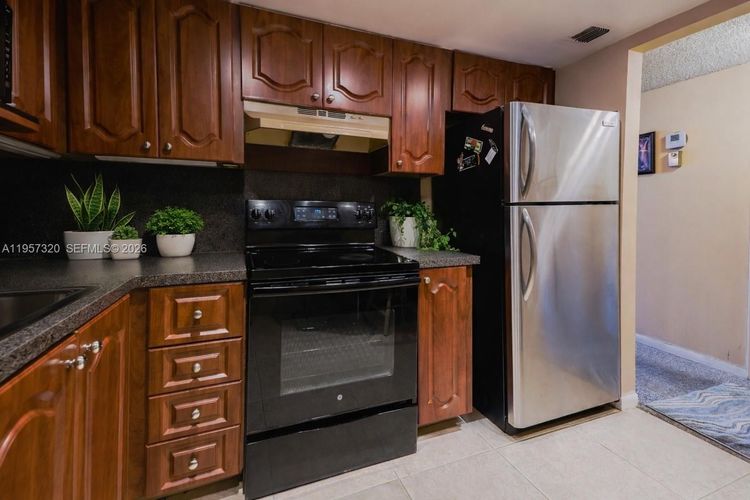 Hallmark of Hollywood #409 image #11