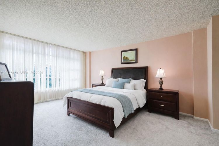 Hallmark of Hollywood #409 image #8