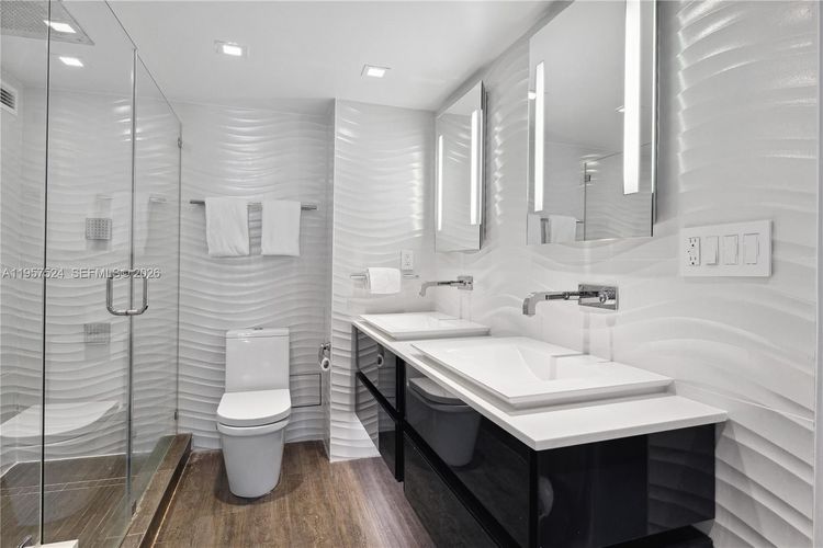 Roney Palace #1234 image #7