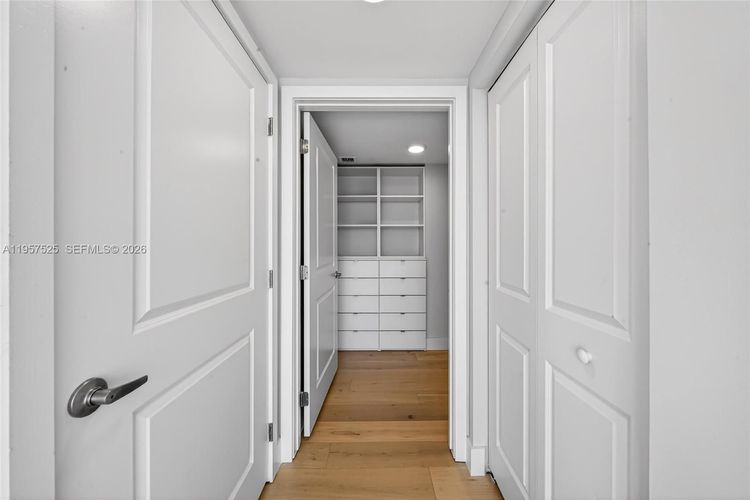 400 Sunny Isles #102 image #22
