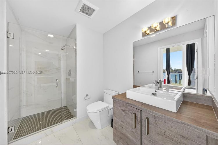 400 Sunny Isles #102 image #31