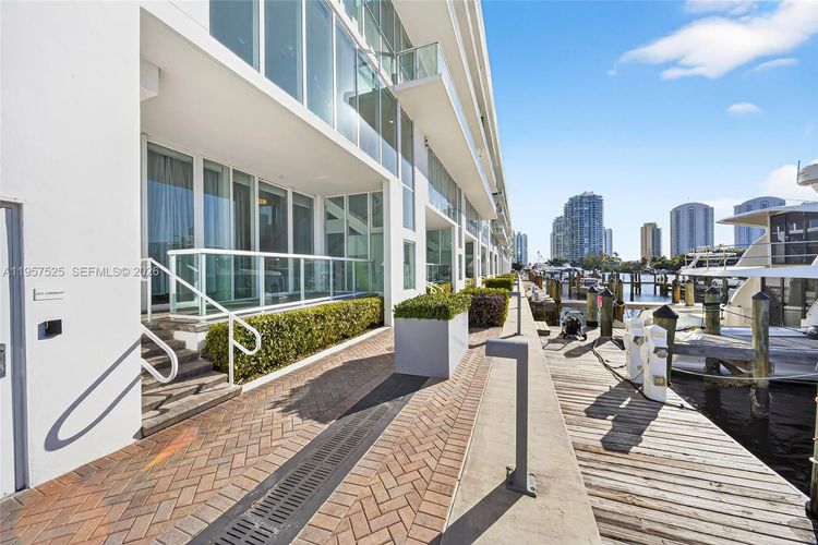 400 Sunny Isles #102 image #42