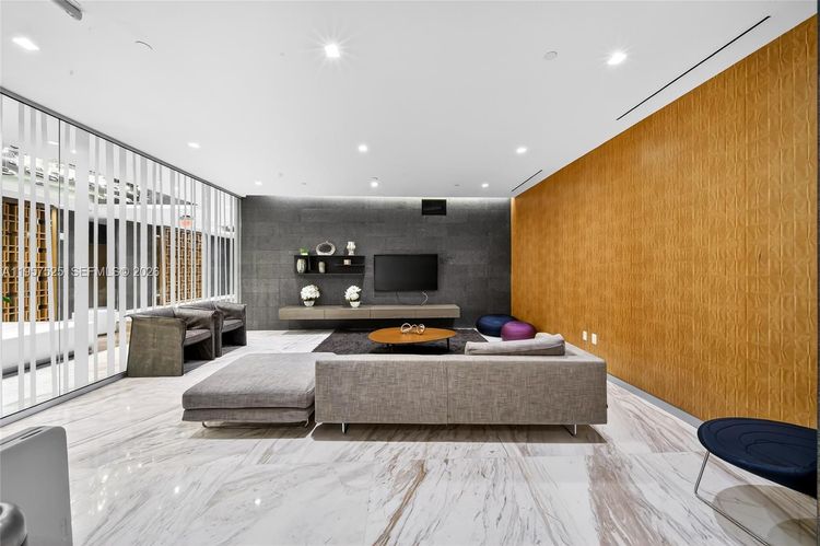 400 Sunny Isles #102 image #55