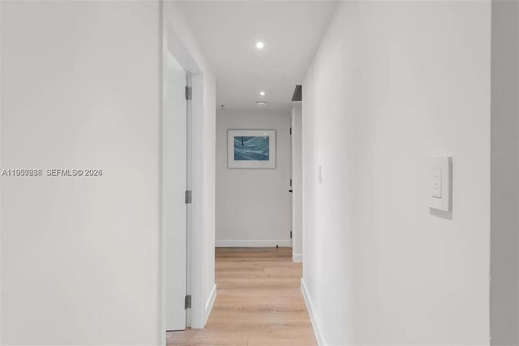 Flamingo South Beach #324S image #18