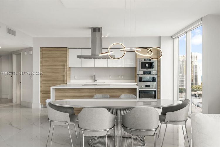 Parque Towers #4-2202 image #11