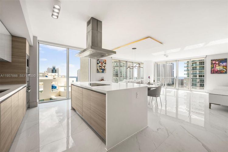 Parque Towers #4-2202 image #13