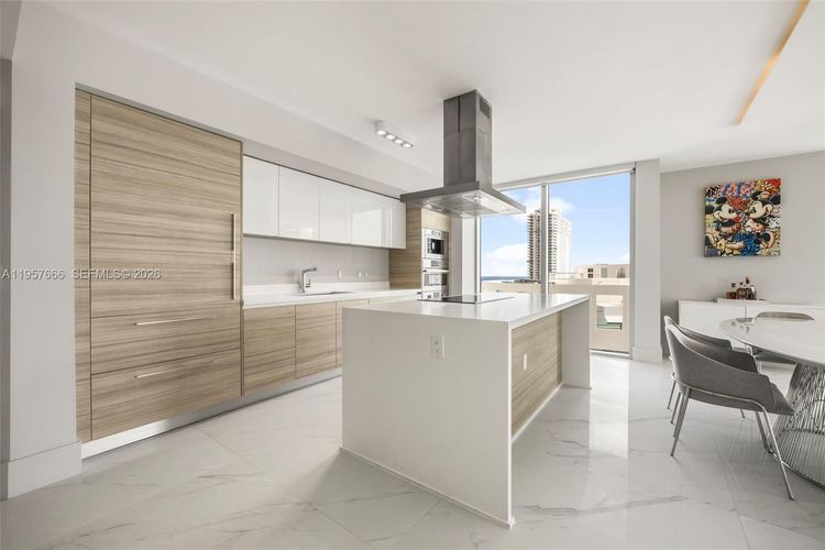 Parque Towers #4-2202 image #14