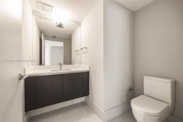 Parque Towers #4-2202 image #23
