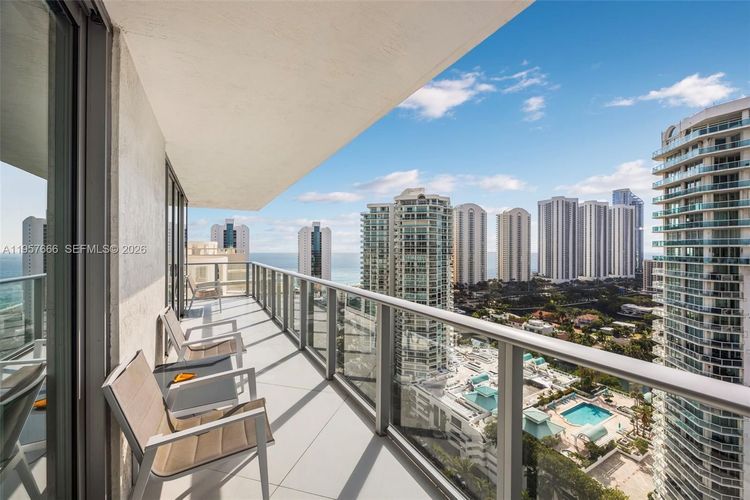 Parque Towers #4-2202 image #25