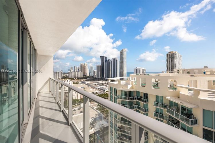 Parque Towers #4-2202 image #26