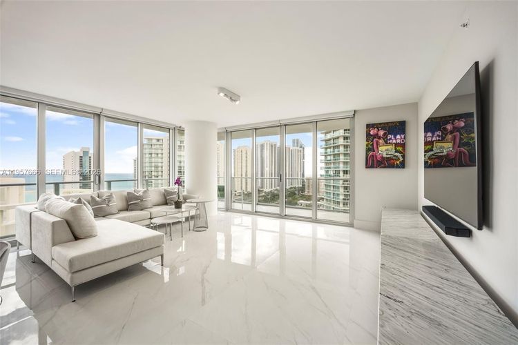 Parque Towers #4-2202 image #8