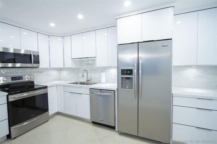 The Tides On Hollywood Beach #PH16S image #9