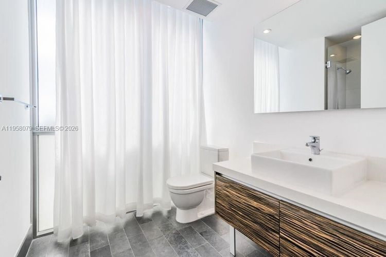 Marquis #5401 image #11