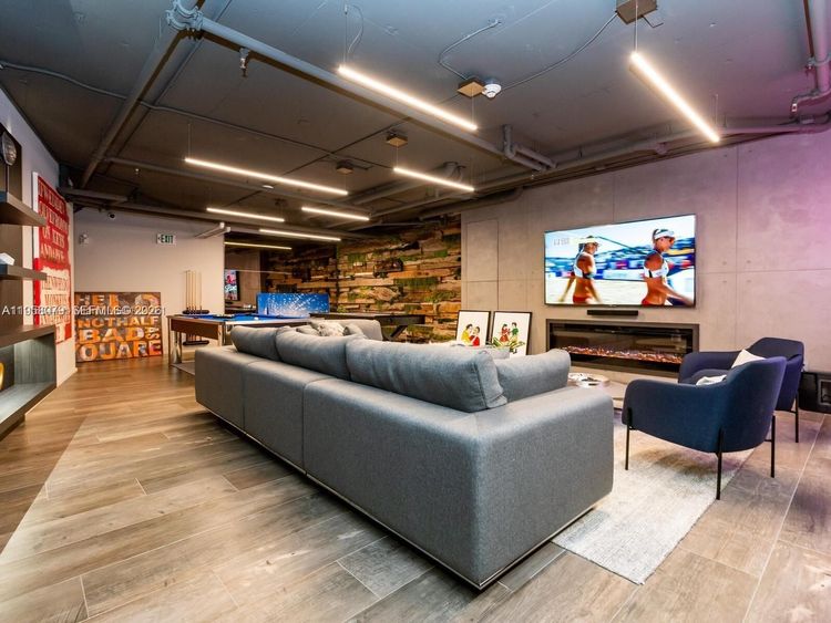 Marquis #5401 image #19