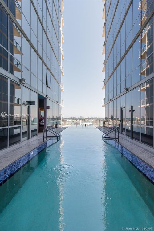 Marquis #5401 image #22