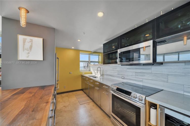 Blue Bay Tower #1501 image #12