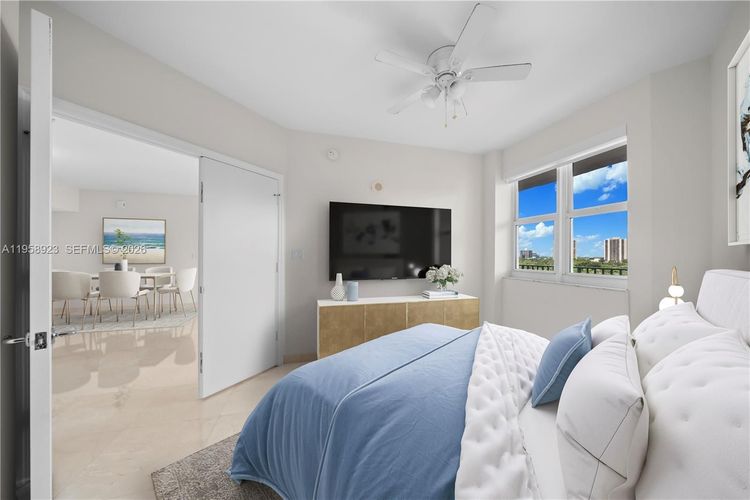 Turnberry Village #706 image #7