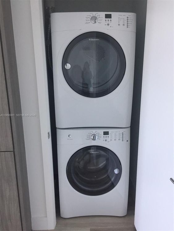 Biscayne Beach #906 image #9