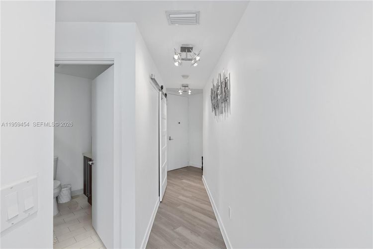 Axis #UPH4019- image #19