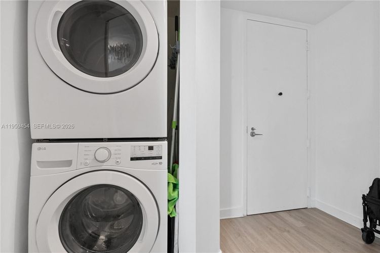 Axis #UPH4019- image #20