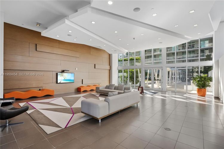 Axis #UPH4019- image #31