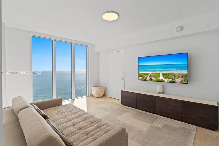 Ocean Three #3307 image #17