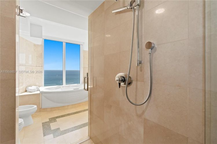 Ocean Three #3307 image #40