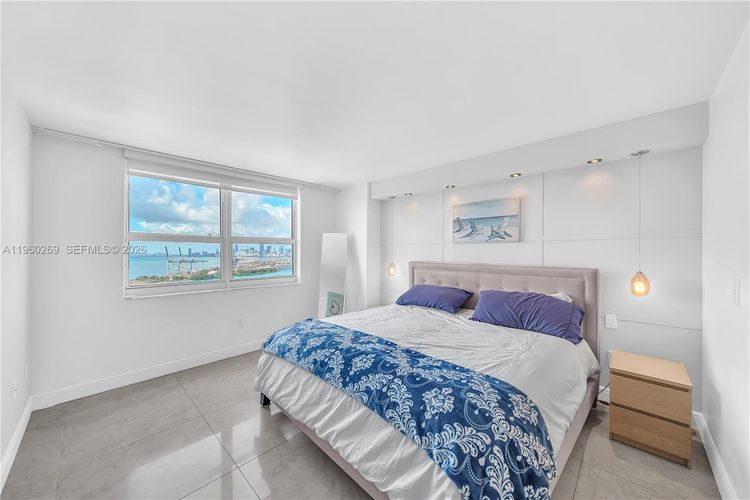 Yacht Club at Portofino #2604 image #12