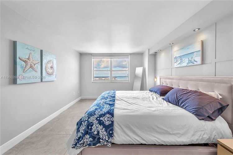 Yacht Club at Portofino #2604 image #13