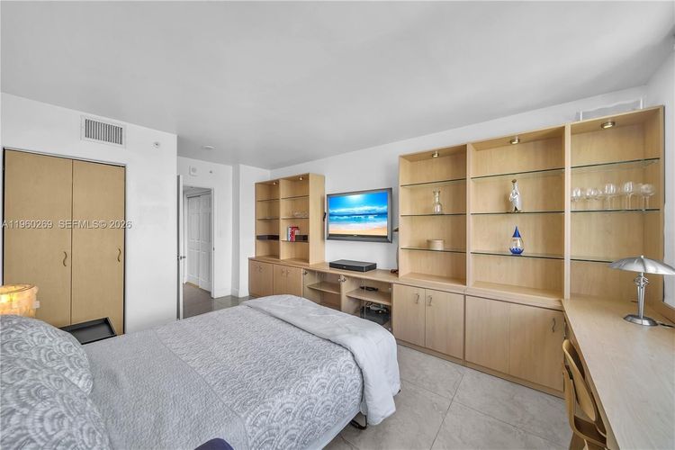 Yacht Club at Portofino #2604 image #18