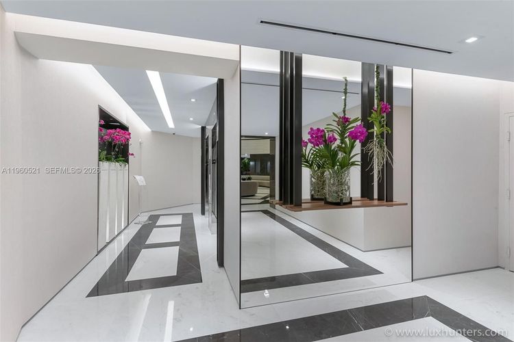 Portofino Tower #907 image #79