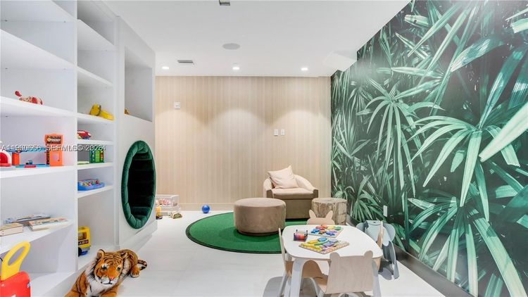 Aurora #505 image #17