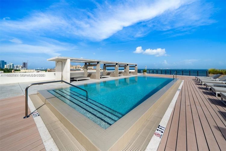 The Fairchild #605 image #15