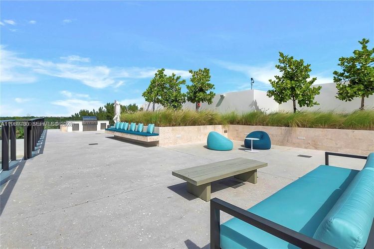 The Fairchild #605 image #17