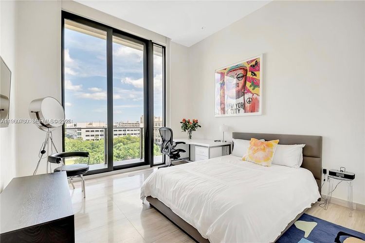 The Fairchild #605 image #24