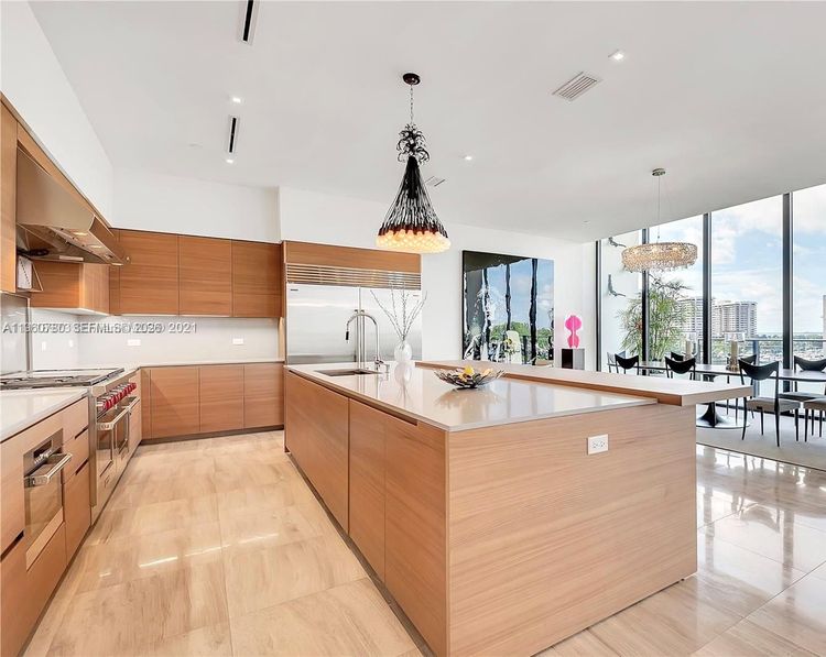 The Fairchild #605 image #7