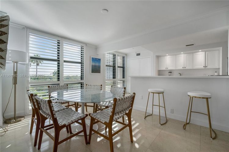 Towers of Key Biscayne #C406 image #8