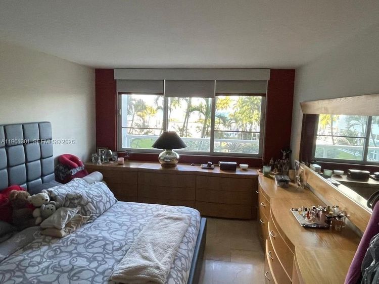 Carriage Club North #212 image #10