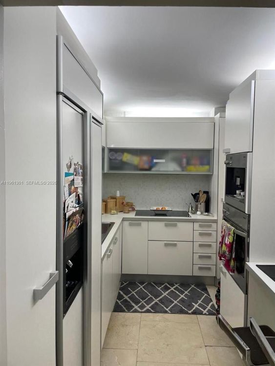 Carriage Club North #212 image #7