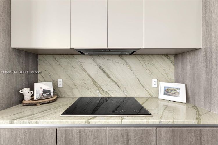 SLS Lux Brickell #5804 image #14