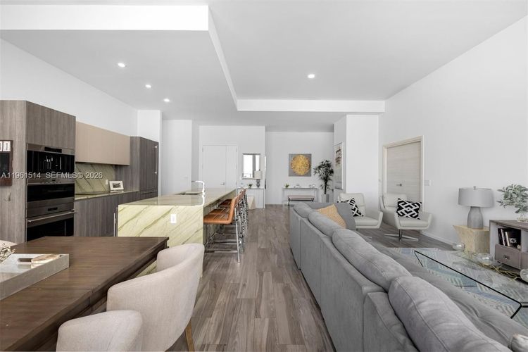 SLS Lux Brickell #5804 image #16