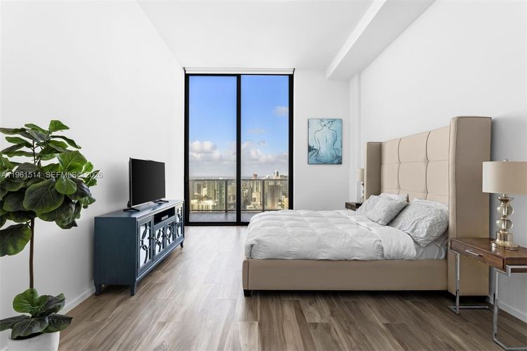 SLS Lux Brickell #5804 image #30