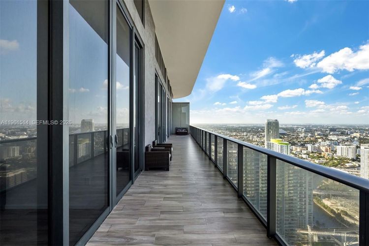 SLS Lux Brickell #5804 image #41