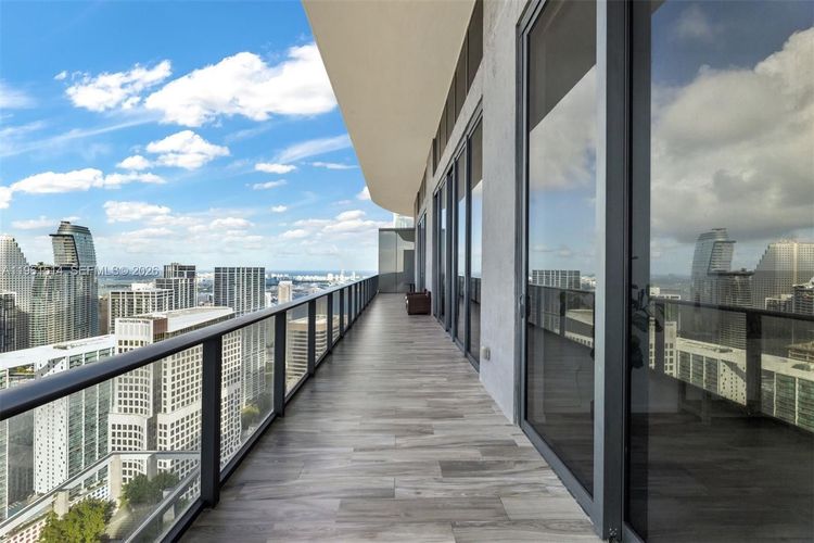 SLS Lux Brickell #5804 image #45